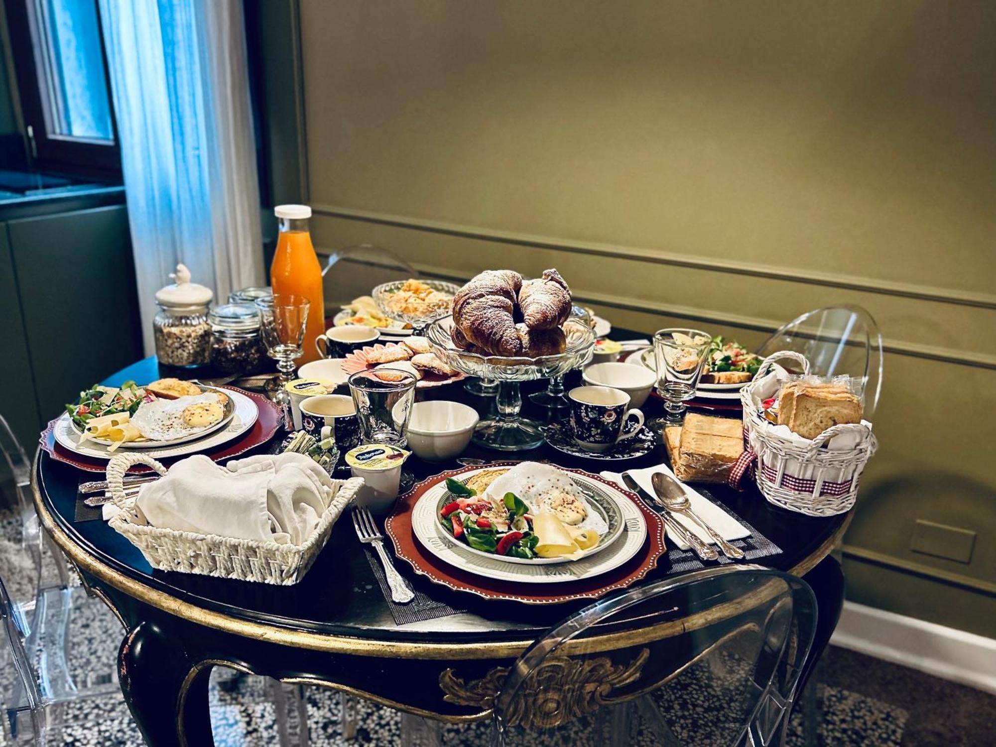 Colombo By Addler House Ospitality Couette-café Mestre